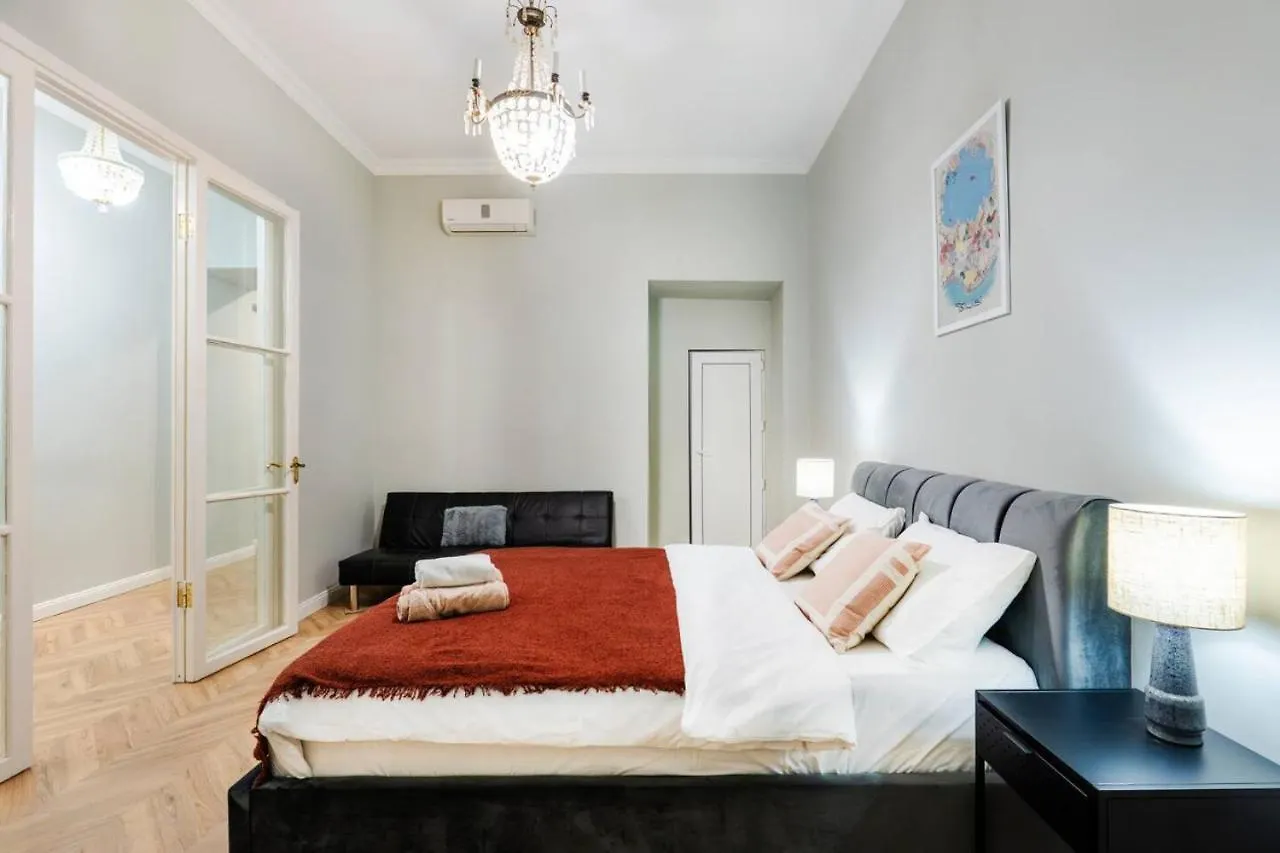Ferienwohnung Modern Gem In Historical Tbilisi 0*,  Georgien